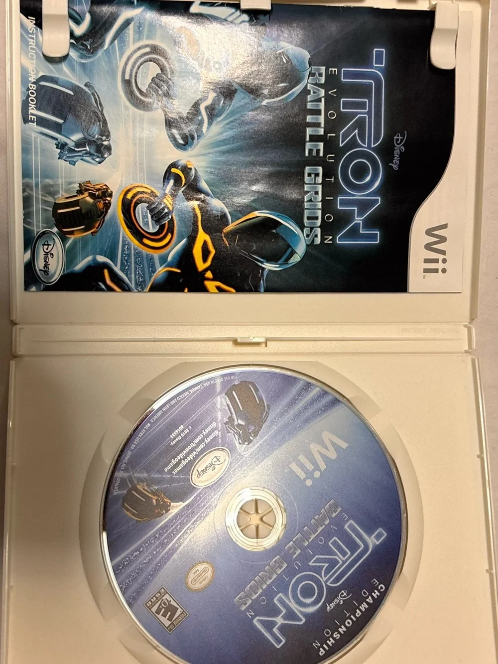 Disney TRON Evolution: Battle Grids (Wii) — Black & Blue Edition